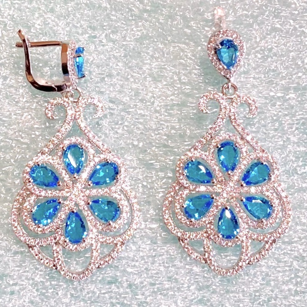 Luxury Swiss Blue Topaz Earrings - Picture 2 of 4